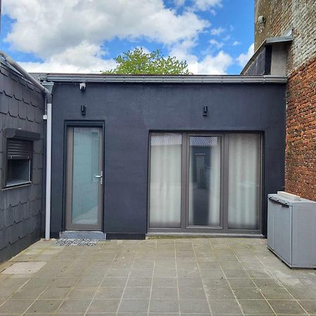 Le Studio La Louviere Luaran gambar
